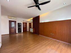 Seletaris (D27), Condominium #570434811